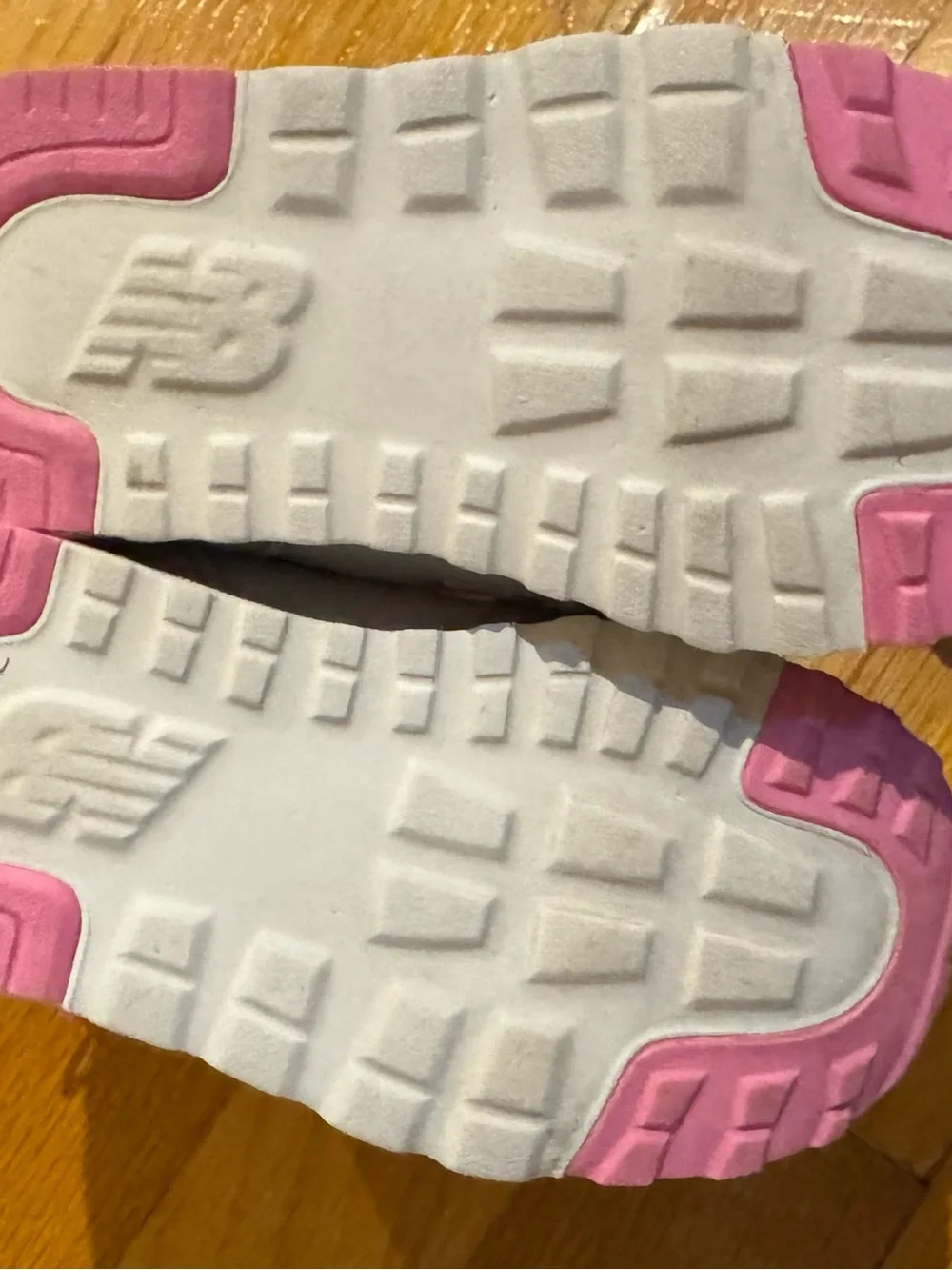 New Balance 515 Kids' Gray & Pink Running Sneakers